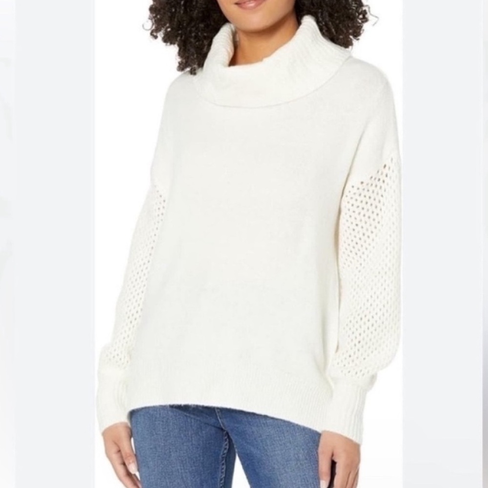 Vince Camuto | Drop Shoulder Turtleneck Sweater. Open Weave Sleeve. Size Large - Picture 9 of 9
